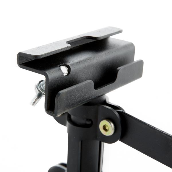 ADJUSTABLE CENTER SUPPORT SYSTEM